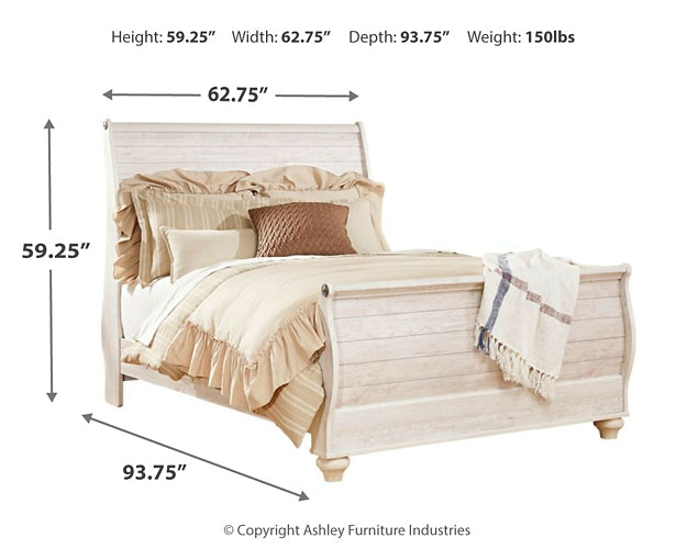 Willowton  Sleigh Bed With Mirrored Dresser And Chest