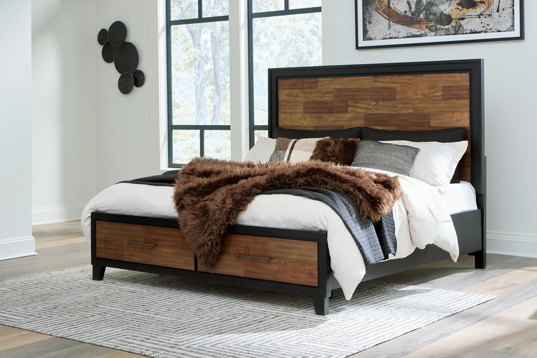 Kraeburn Queen Panel Storage Bed