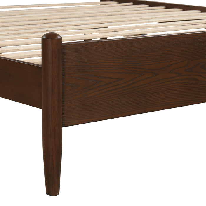 IAN 5/0 QUEEN PLATFORM  BED (HB,FB,RLS,SLTS)-CHERRY